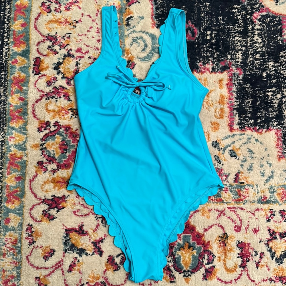 Scalloped One Piece Swimsuit